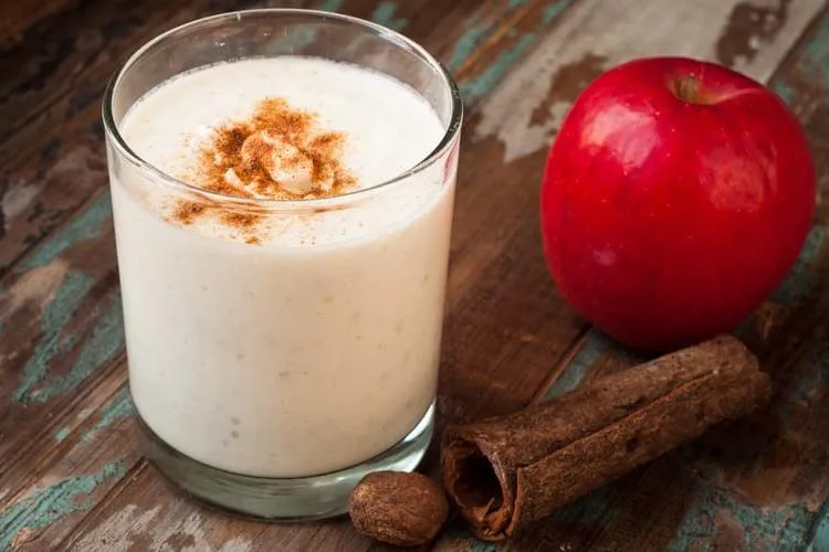 Apple Cinnamon Smoothie Apple Cinnamon Smoothie