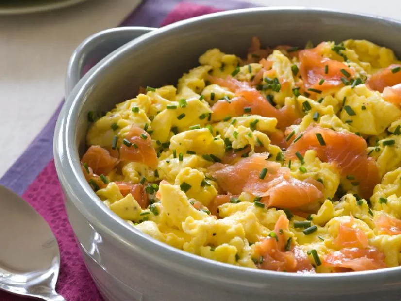 scrambled egg with smoked salmon scrambled egg with smoked salmon