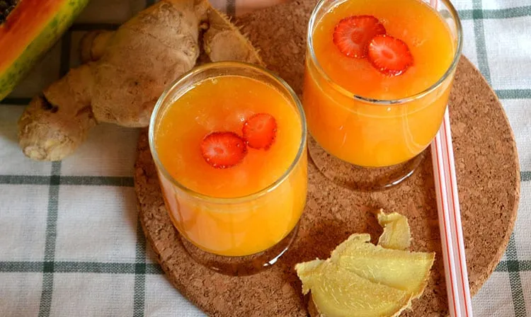 Papaya ginger smoothie | Breakfast Ideas for Bodybuilding