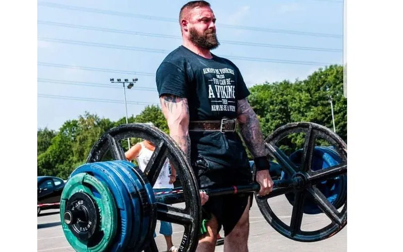 VIRAL : Man Required a life saving surgery after he consumed high protein diet 