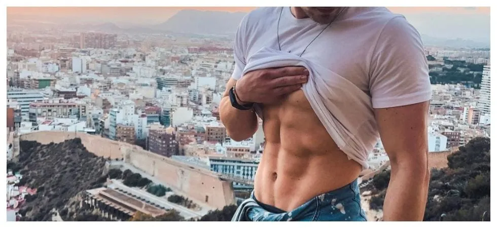 STOP EVERYTHING : Instant Six Pack is a real thing Now 