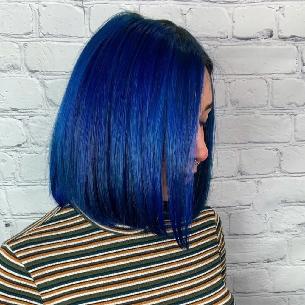 Gorgeous Blue Hair Color Ideas - Inspired by the Instagrammers 5 Electric Blue Hair Side Pose - Gorgeous Blue Hair Color Ideas