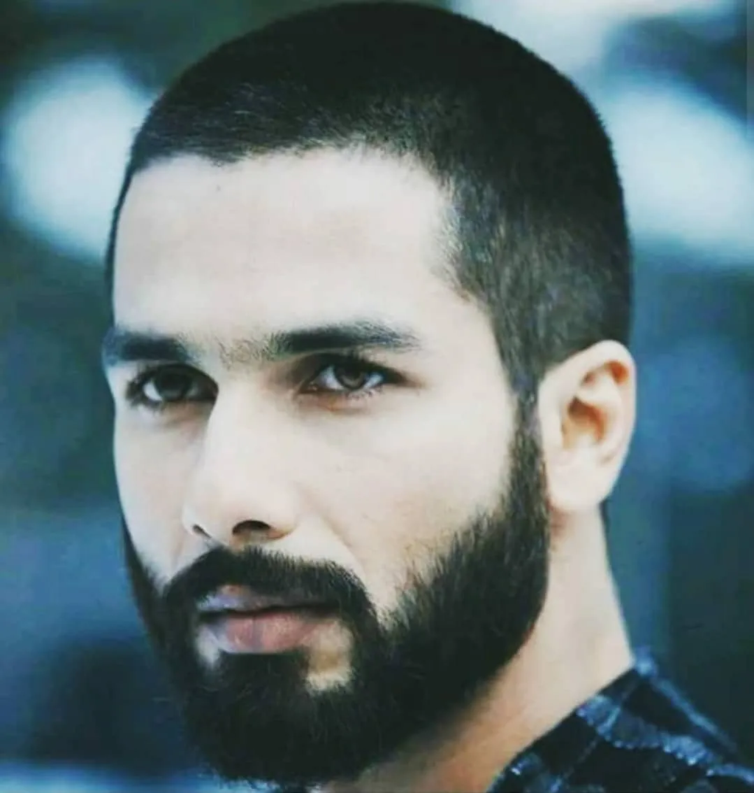 Shahid with flat expressions in his buzz cut - shahid kapoor hairstyle 2021