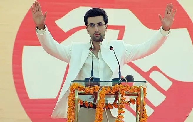 Ranbir Kapoor in complete white look with spectacles - Ranbir Kapoor Hairstyles 