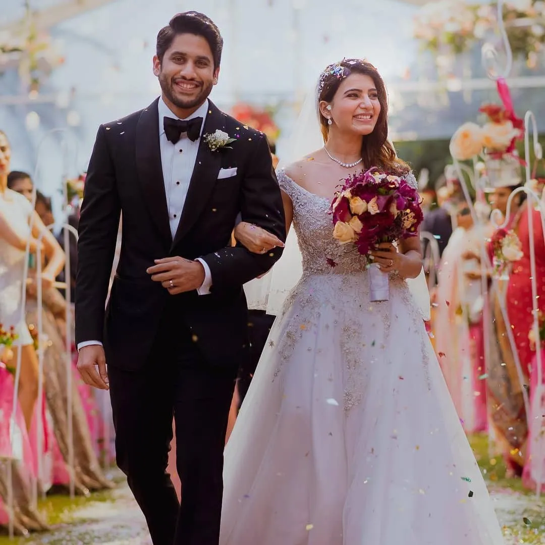Samantha and Naga Chaitanya smiling in their wedding dress Samantha and Naga Chaitanya smiling in their wedding dress - bollywood divorce 2021