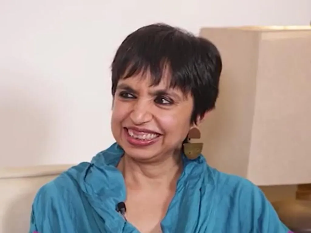 Laughing Sonali Bose sitiing in blue top and danglers Laughing Sonali Bose sitiing in blue top and danglers - gay celebrities Bollywood