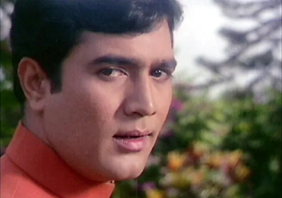 side pose of Rajesh Khanna side pose of Rajesh Khanna - top 10 most handsome bollywood actors