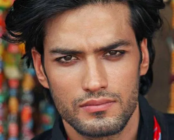Manu Bora posing for a selfie - male models in India