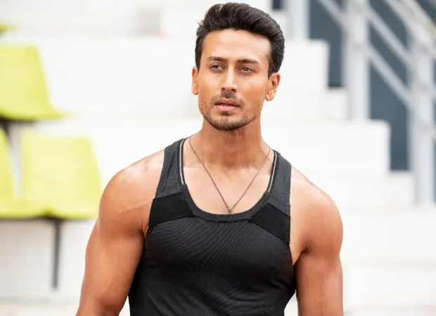 Tiger shroff in black vest and Student of the Year 2 hairstyle - hairstyle tiger shroff 
