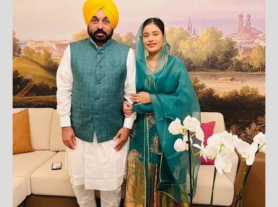 Bhagwant Mann and Gurpreet Kaur 